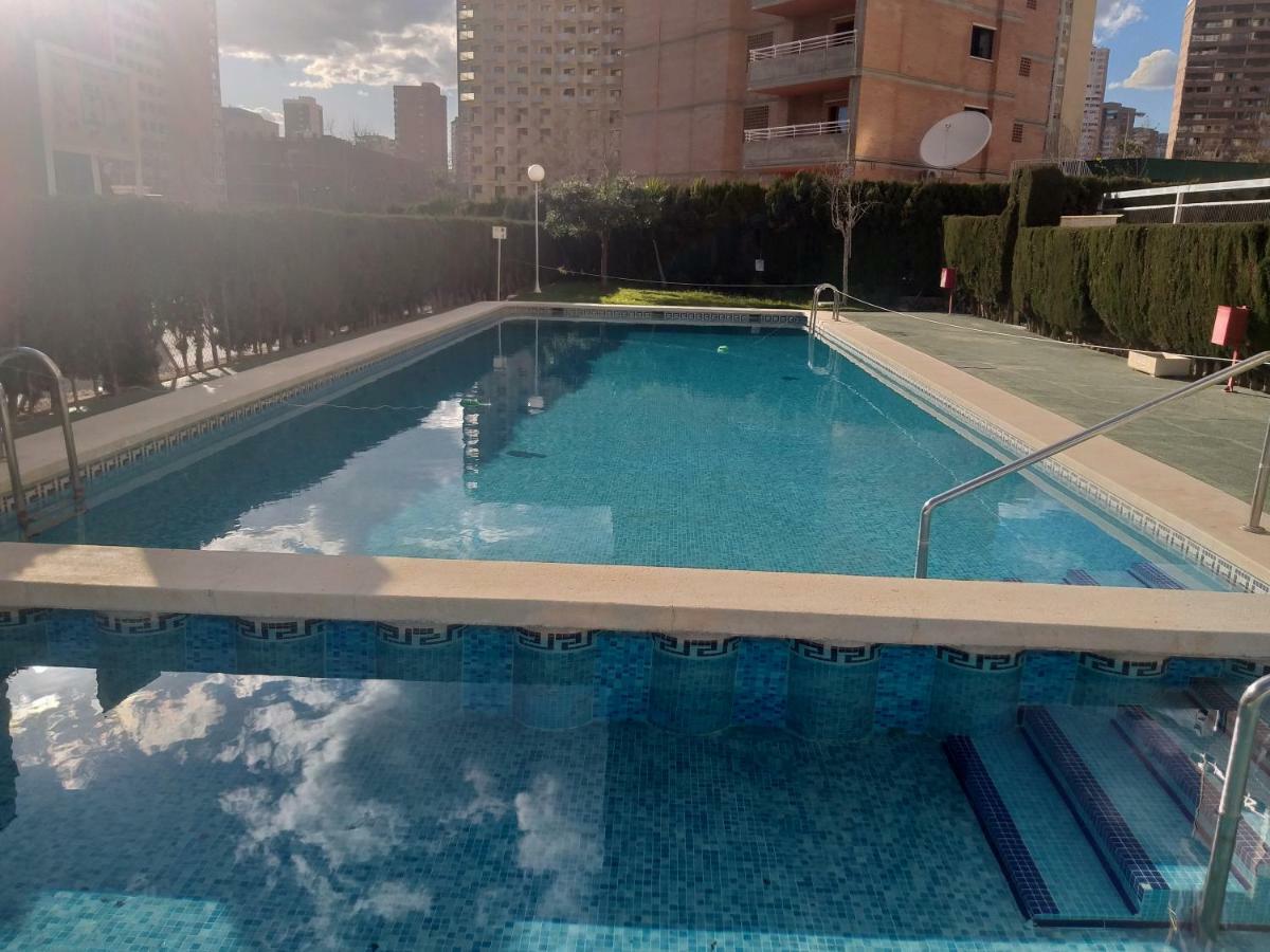 Appartement Benidorm Mariscal Luaran gambar